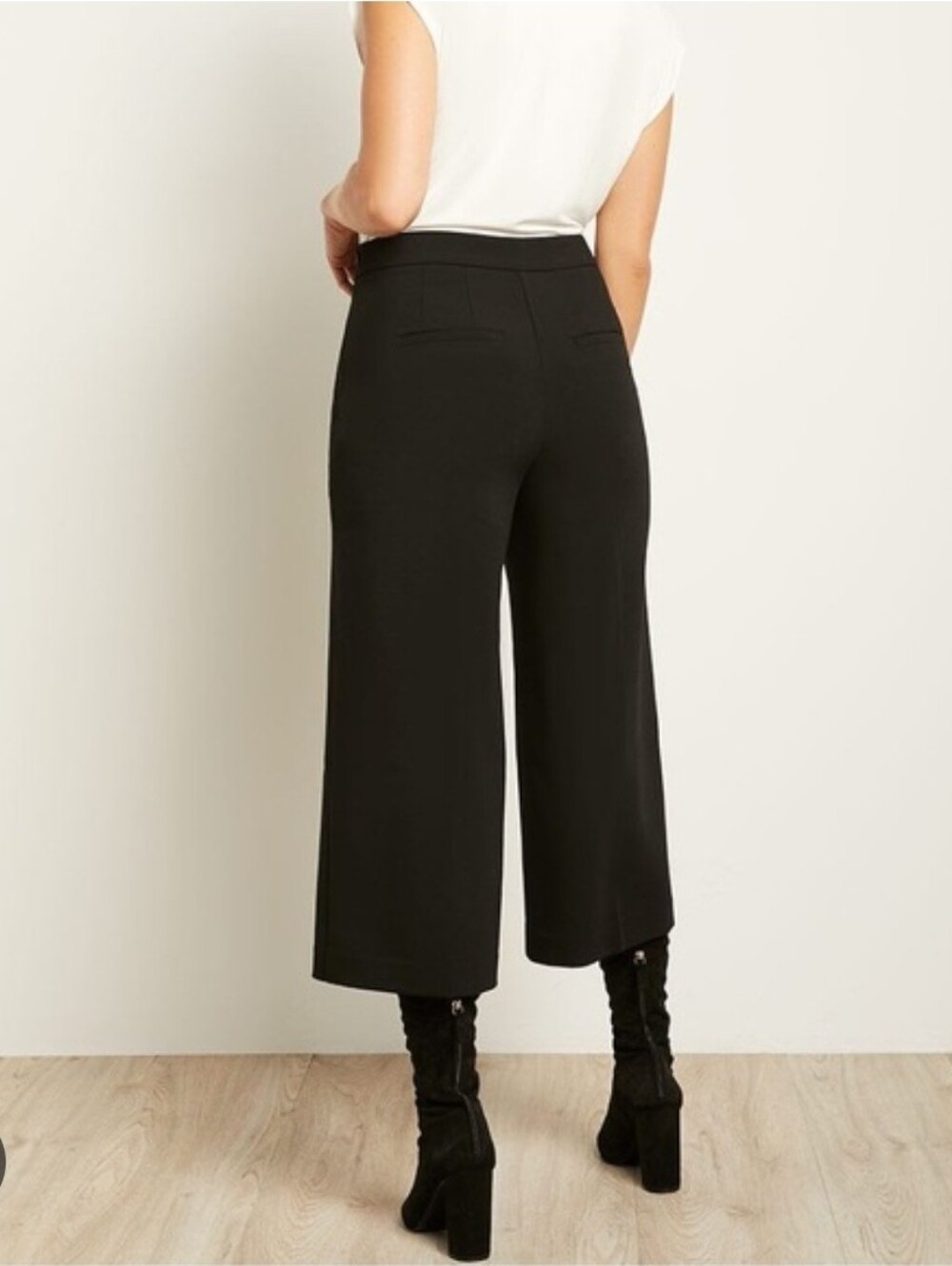 RW&CO. Black Wide-Leg Cropped Ponte Pants Size 6